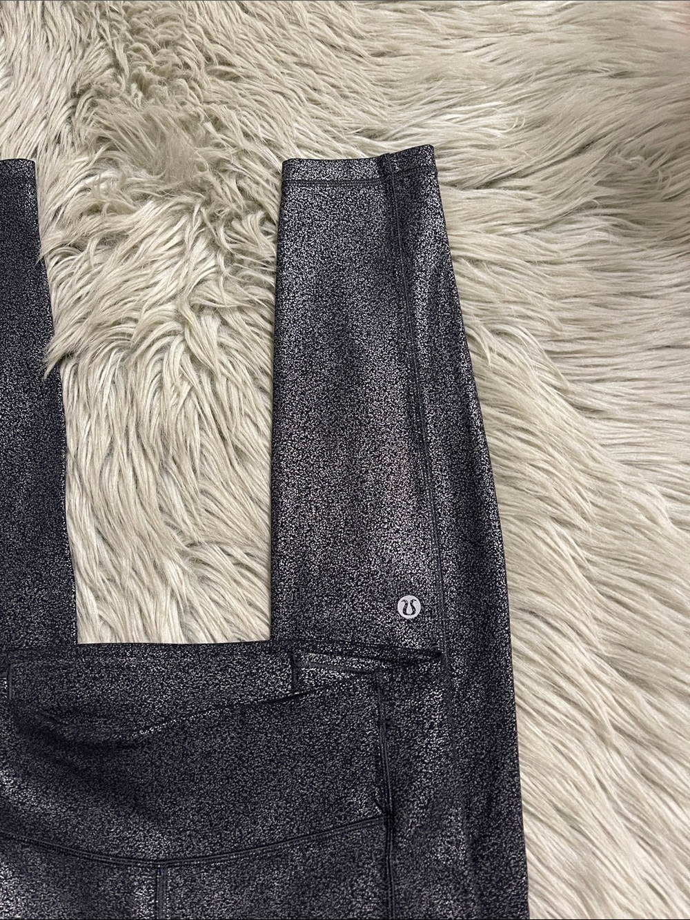 lululemon athletica Metallic Black High-Rise Leggings - Picture 3 of 6